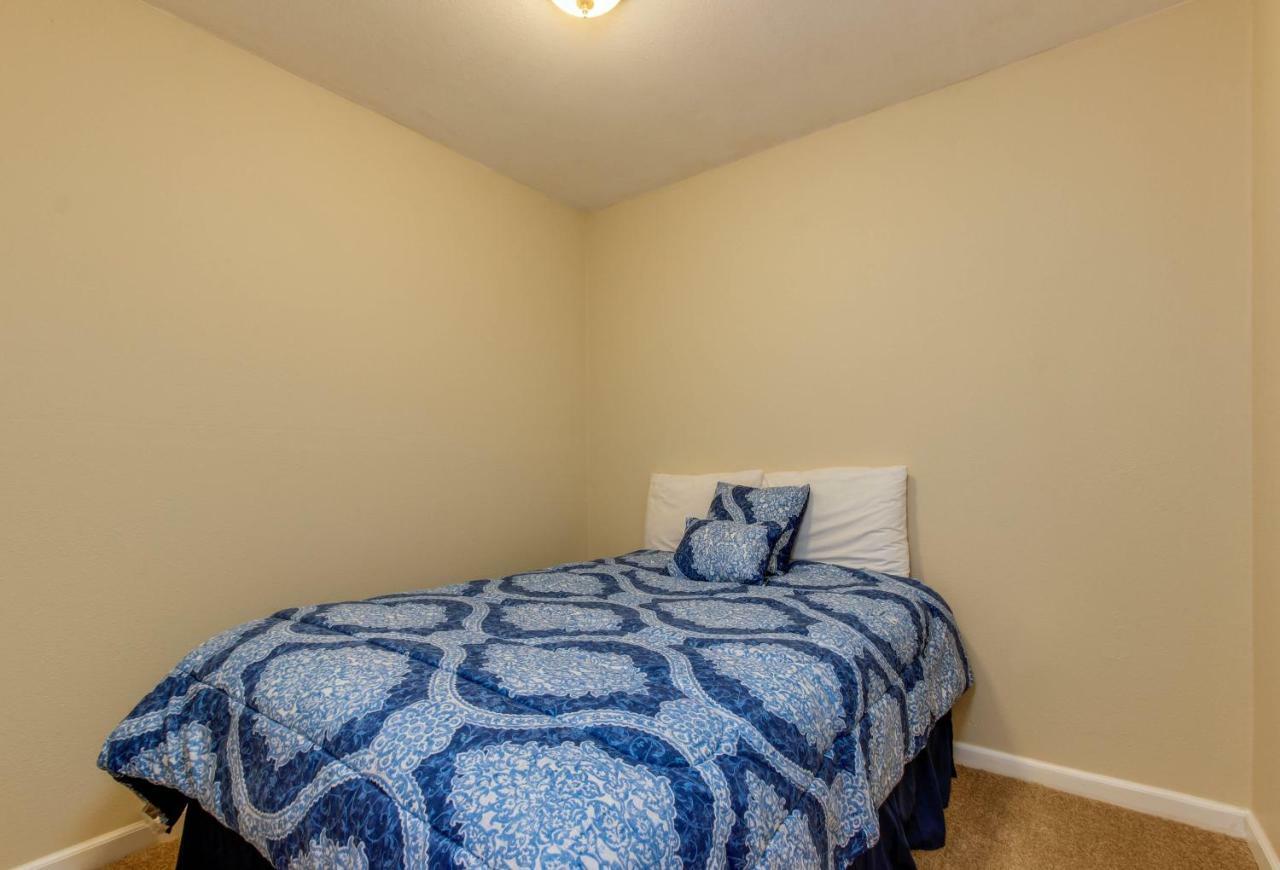 Sandstone Point Hotel Lincoln City Chambre photo