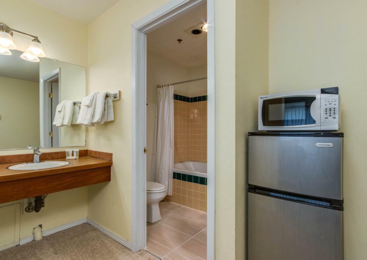 Sandstone Point Hotel Lincoln City Chambre photo