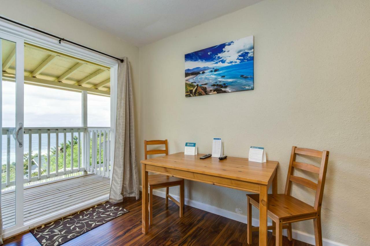 Sandstone Point Hotel Lincoln City Chambre photo