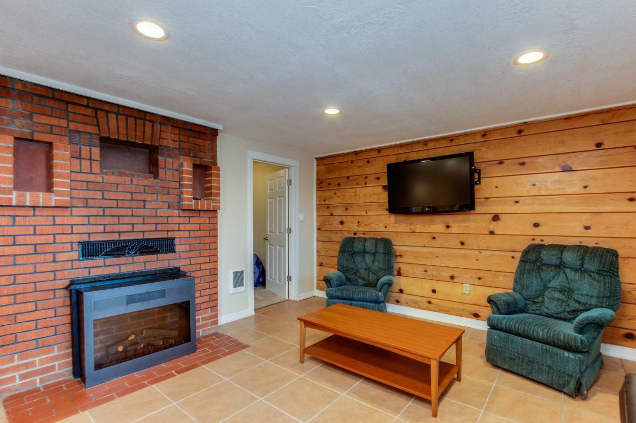 Sandstone Point Hotel Lincoln City Chambre photo