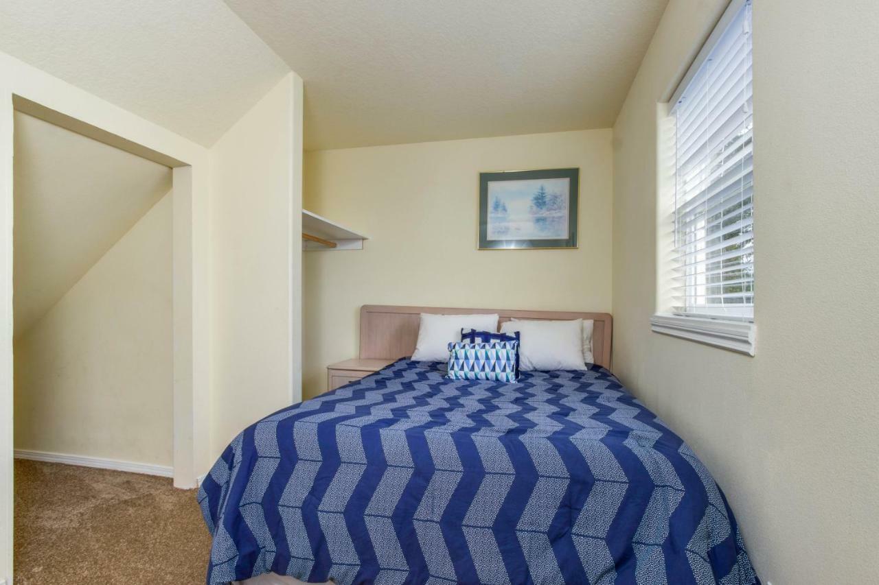 Sandstone Point Hotel Lincoln City Chambre photo